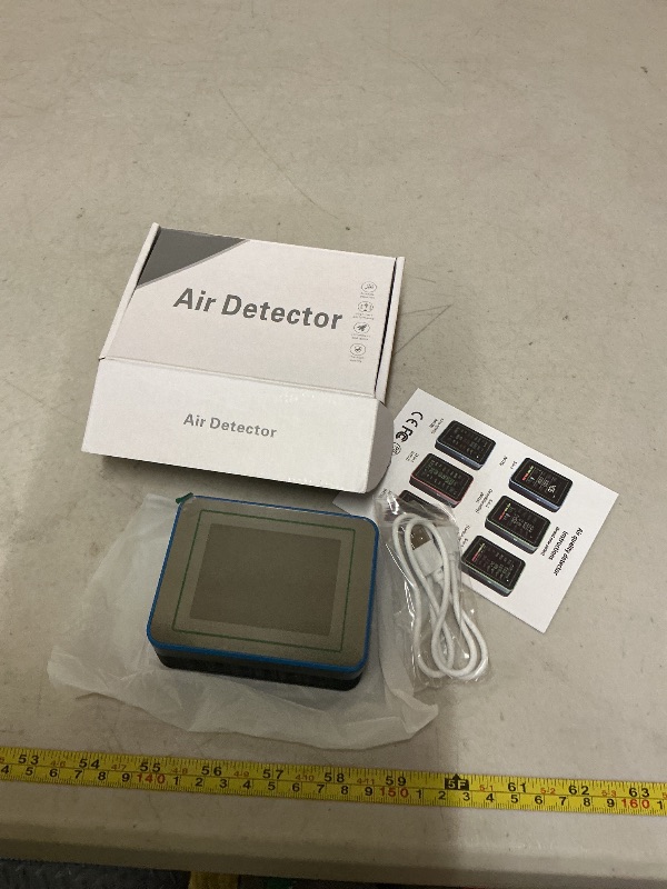 Photo 1 of 5-in-1 air Quality Monitor, Professional air Quality Detector with CO2 Monitor/Formaldehyde/TVOC/Temperature/Humidity, Suitable for Home, Hotel, Office, car