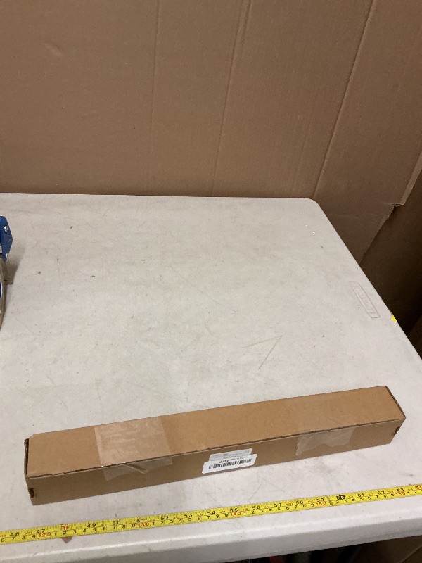 Photo 1 of 200 Stems Natural Dried Flowers Brazilian Small Star Daisy Dried Decorative Mini Chamomile Bouquet for Wedding Floral Arrangements Home Decorations Valentine's Day Gifts (Orange)