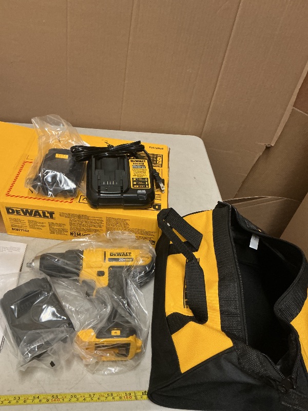 Photo 1 of ** missing a battery** DEWALT 20V Max Cordless Drill/Driver Kit, 1 Batteries and Charger Included (DCD771C2)