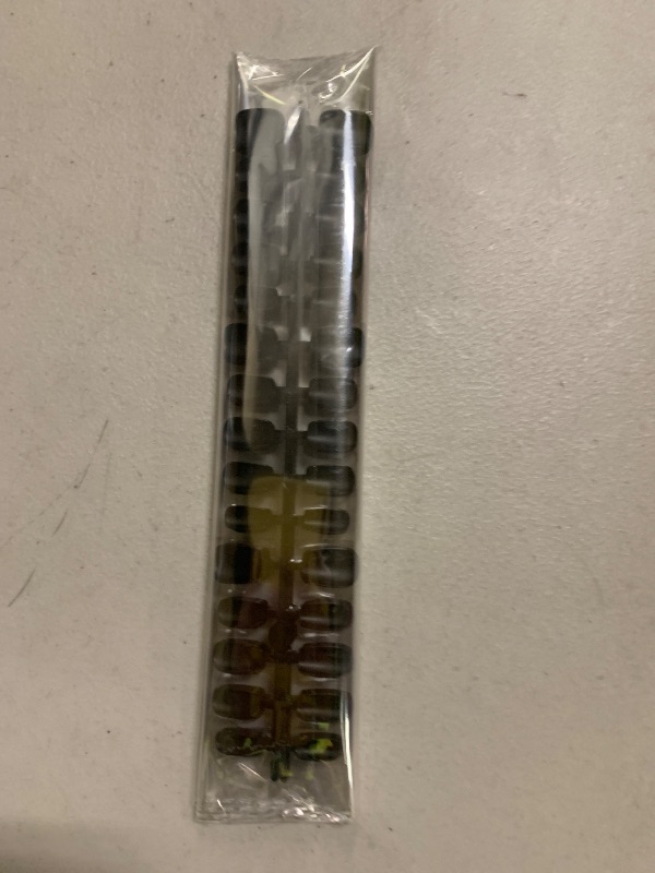 Photo 1 of 150PCS Cat Eye Press On Nails Short,Black Hole Glitter Cat Eye Nails for Women and Girls,15 Different Sizes,01.