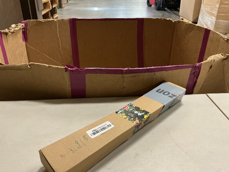 Photo 1 of 120 PCS White Dried Pampas Grass Decor, 17-inch Pompas Floral, Dry Flowers for Decoration, Pampas Grass in Bulk Tall, White Bunny Tails Dried Flowers for Boho Wedding