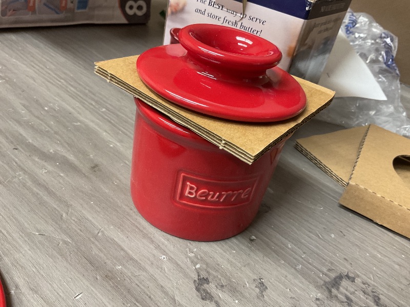 Photo 1 of 8 Pack XXL Jumbo Vacuum Storage Bags, Extra Large Vacuum Seal Bags for Comforters, Bedding, Blanket Storage, Giant Space Saver Bags for Huge Stuffed Toy(47.2x35 in)