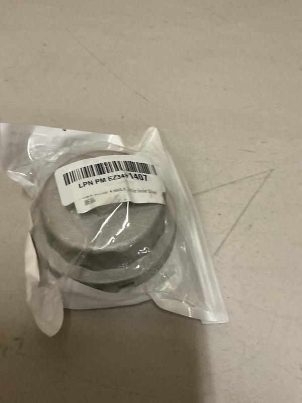 Photo 1 of 64mm Oil Filter Wrench,Aluminum Alloy Quickly Oil Filter Removal Tool Compatible with Lexus Toyota Tundra RAV4 Sienna 2.5L to 5.7L Engines Oil Filter Socket (Silver)