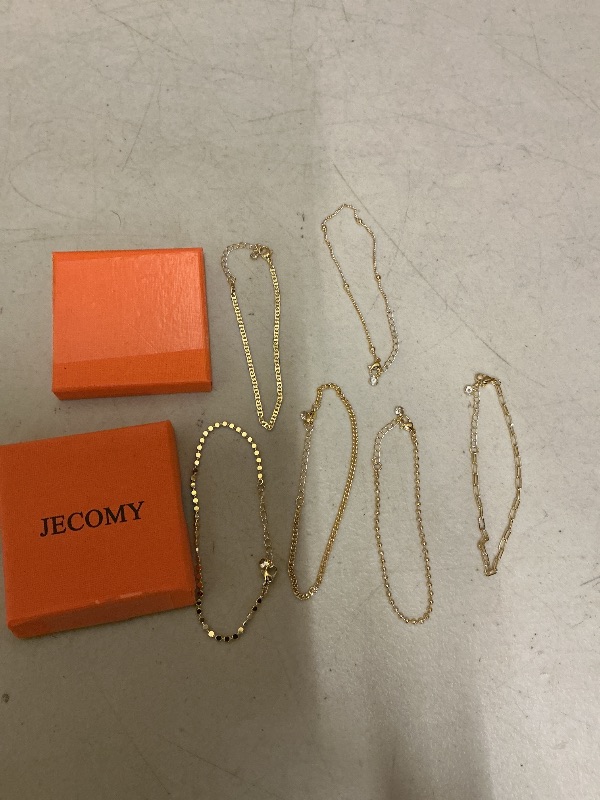 Photo 1 of 6pack Generic Gold Bracelet