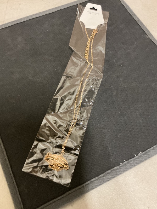 Photo 1 of Generic fantasy Chain Necklace