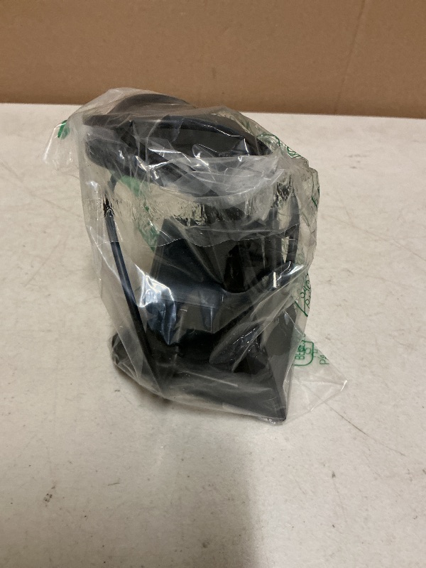 Photo 1 of 3 in 1 Magnetic Wireless Charging Station Apple 20W Charger Stand Magnetic Wireless Charger for iPhone 16 15 14 13 12 Pro/Pro Max/Plus/Mini AirPods 2/3/Pro iWatch Ultra/8/7/SE/6/5/4/3/2 (3 in 1)