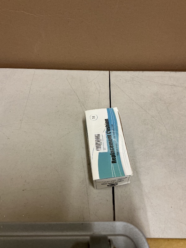 Photo 1 of Upgraded F30i Cushion for Airfit F30i Mask(M),Including 2 PCS Innovative Soft Touch Foam Cushion for Airfit F30i,Great Value CPAP Supplies by Medihealer