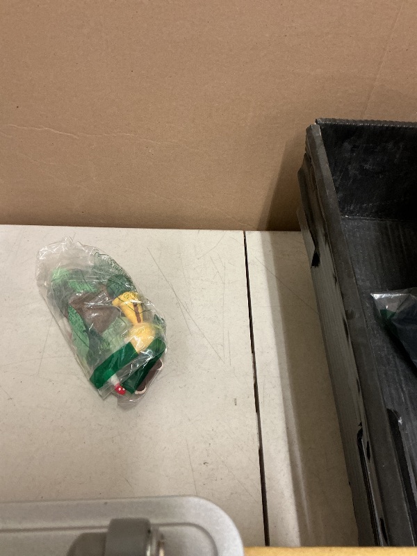 Photo 1 of 23pcs Safari Animal Cake Topper, Jungle Wild Animals Cake Toppers Safari Baby Shower Cake Decoration with Leaves Balls Monkey Giraffe Lion Elephant Figurines for Jungle Animals Theme Party Decorations