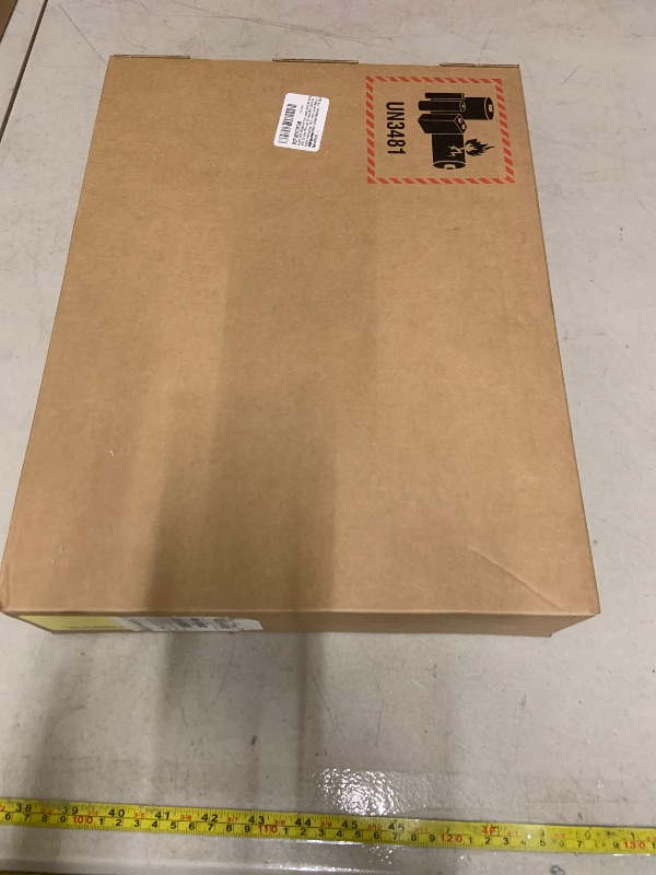 Photo 1 of Apple 2025 MacBook Pro Laptop with M5 chip with 10?core CPU and 10?core GPU: Built for Apple Intelligence, 14.2-inch Liquid Retina XDR Display, 24GB Unified Memory, 1TB SSD Storage; Silver