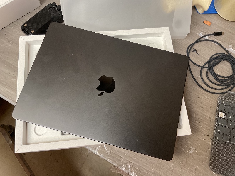Photo 1 of Apple 2025 MacBook Pro Laptop with M5 chip with 10?core CPU and 10?core GPU: Built for Apple Intelligence, 14.2-inch Liquid Retina XDR Display, 24GB Unified Memory, 1TB SSD Storage; Space Black