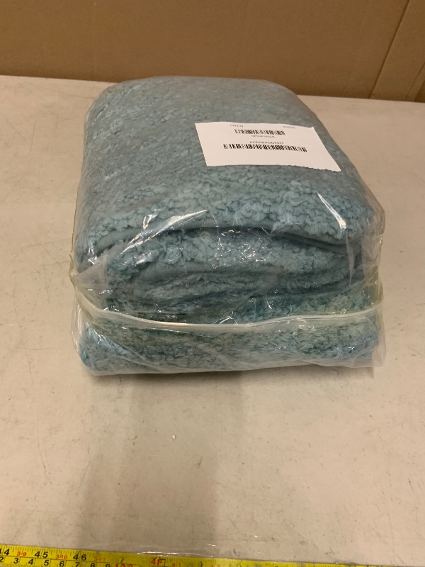 Photo 1 of 3 Pieces Luxury Bathroom Rug Set with U-Shaped Toilet Rug, Non-Slip Rubber Bottom, Thick Microfiber Fluffy Plush, Water absorption, Quick Dry, Ultra Soft, Bath Mats for Bathroom, Tub(Lake Blue)