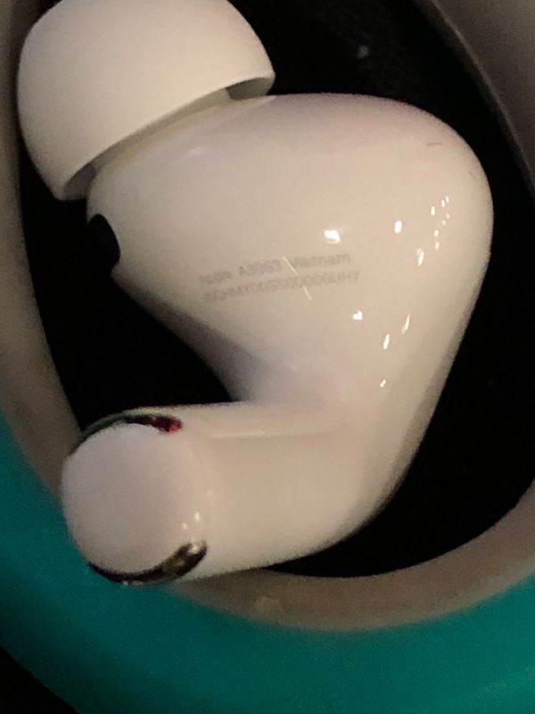 Photo 1 of *SEE CLERK NOTES* Apple AirPods Pro 3 Wireless Earbuds, Active Noise Cancellation, Live Translation, Heart Rate Sensing, Hearing Aid Feature, Bluetooth Headphones, Spatial Audio, High-Fidelity Sound, USB-C Charging