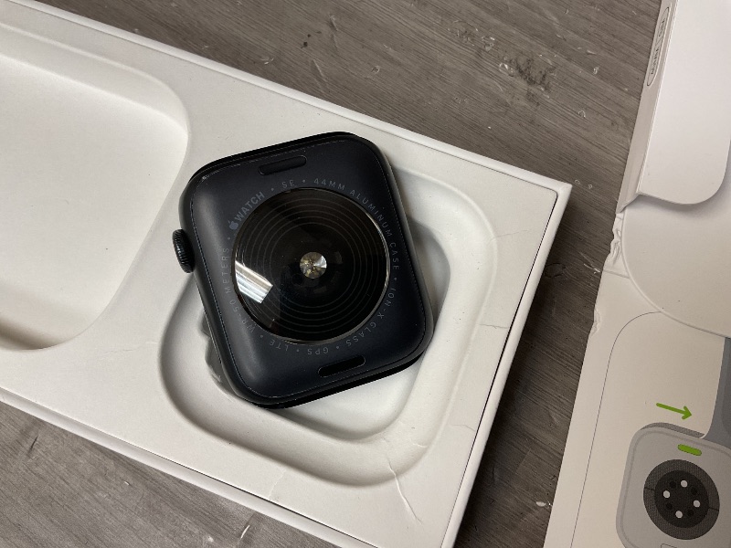 Photo 1 of Apple Watch SE (2nd Gen) [GPS 40mm] Smartwatch with Midnight Aluminum Case with Midnight Sport Band S/M. Fitness and Sleep Trackers, Crash Detection, Heart Rate Monitor, Retina Display