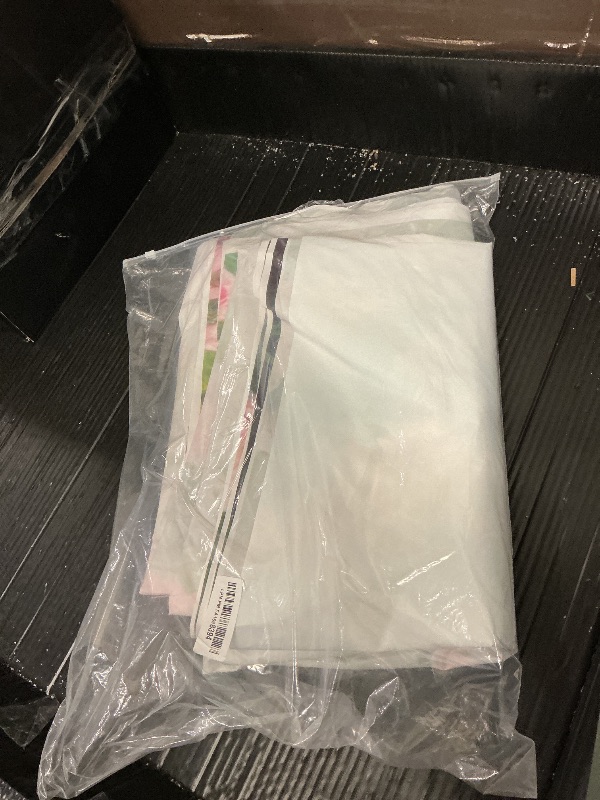 Photo 1 of 20X10ft Pink Floral Photography Backdrop, Retro Flowers Photography Backdrop Dreamlike Wedding Portrait Photo Background Wedding Birthday Party Background Banner Decor, Pink-1