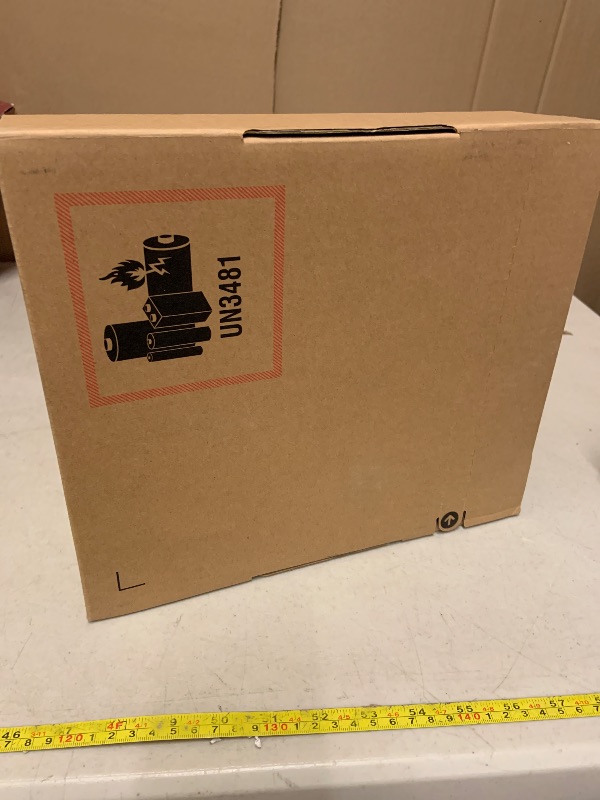 Photo 1 of Apple AirPods Max Wireless Over-Ear Headphones, Pro-Level Active Noise Cancellation, Transparency Mode, Personalized Spatial Audio, USB-C Charging, Bluetooth Headphones for iPhone - Starlight