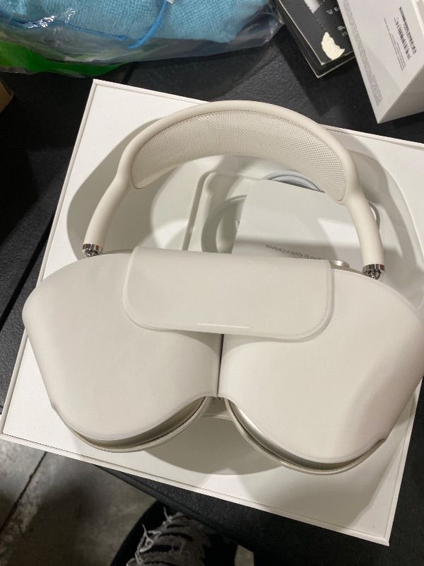 Photo 1 of Apple AirPods Max Wireless Over-Ear Headphones, Pro-Level Active Noise Cancellation, Transparency Mode, Personalized Spatial Audio, USB-C Charging, Bluetooth Headphones for iPhone - Starlight