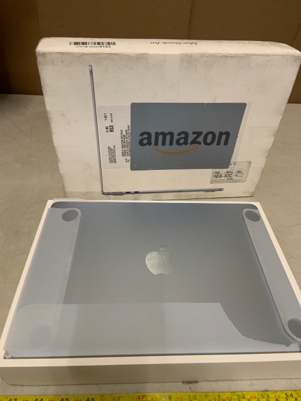 Photo 1 of Apple 2025 MacBook Air 13-inch Laptop with M4 chip: Built for Apple Intelligence, 13.6-inch Liquid Retina Display, 16GB Unified Memory, 256GB SSD Storage, 12MP Center Stage Camera, Touch ID; Sky Blue