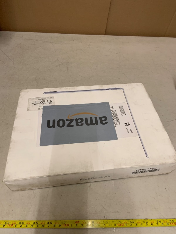 Photo 1 of Apple 2025 MacBook Air 13-inch Laptop with M4 chip: Built for Apple Intelligence, 13.6-inch Liquid Retina Display, 16GB Unified Memory, 256GB SSD Storage, 12MP Center Stage Camera, Touch ID; Sky Blue