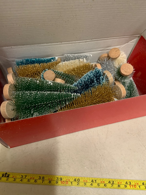 Photo 1 of 30PCS Bottle Brush Christmas Trees Mini Bottle Brush Trees with Wood Base Tabletop Small Christmas Village Tree, Xmas Holiday Decor