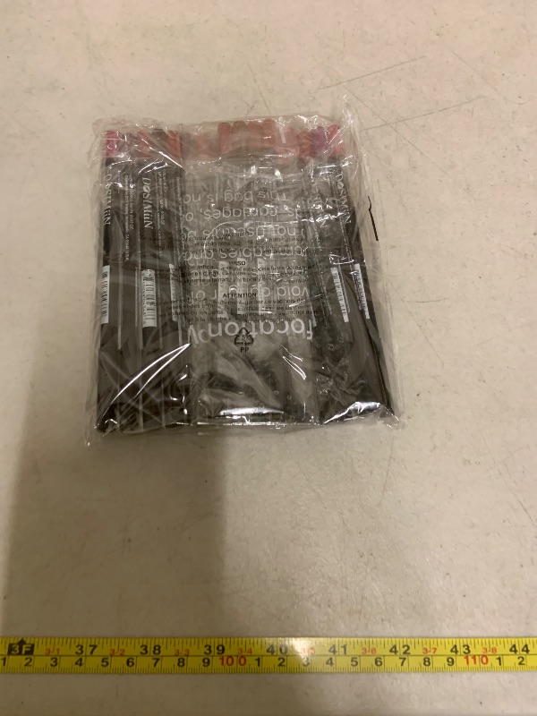 Photo 1 of 20pcs Lip Liner Pencil Set, High Pigmented Lip Makeup, Long-wearing, Deep and Rich in Color, Enhance Lip Volume, 6.25 inches Long Wooden Pencil