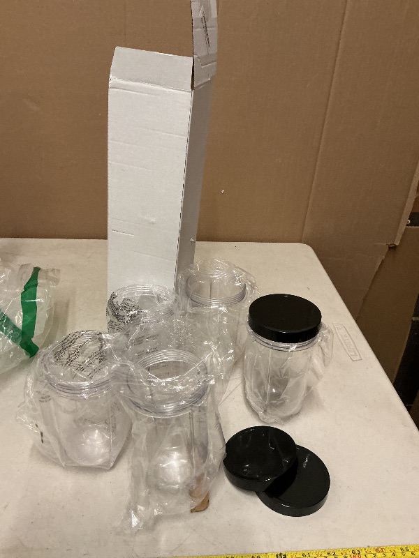 Photo 1 of 16oz Cups 8Piece Set - 5Replacement Cups WITH 3LIDS for Magic Bullet Blender LIDS INCLUDED