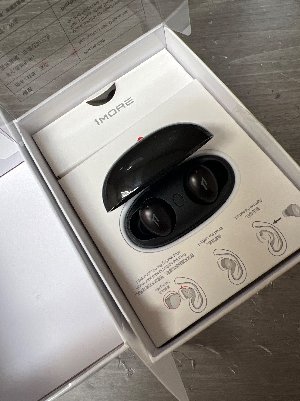 Photo 3 of 1MORE Colorbuds Wireless Earbuds Bluetooth 5.0 Headphone with Fast Charging, Qualcomm Chip IPX5 Waterproof Stereo in-Ear Earphones CVC8.0 Build-in Dual Mic ENC Auto Play/Pause, 22H