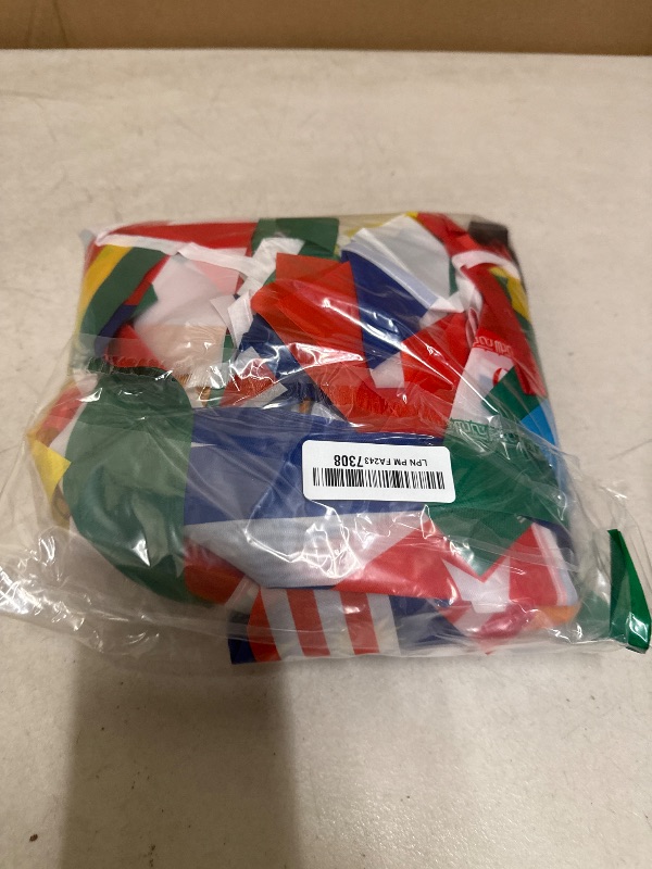Photo 1 of 100 Countries String Flag, 82 ft International Flags Bunting Banner, World Flag Banner Decoration for School, Sports Events, Grand Opening, Party