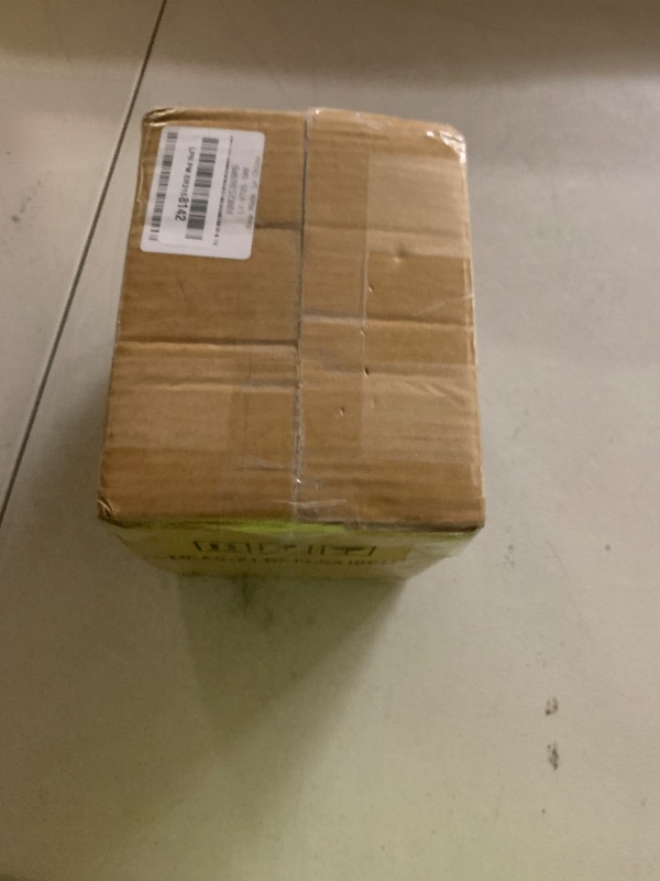 Photo 1 of LVYUAN Voltage Transformer Converter 500 Watt Step Up/Down Convert from 110-120 Volt to 220-240 Volt and from 220-240 Volt to 110-120 Volt with US Outlet, Universal Outlet, Circuit Breaker