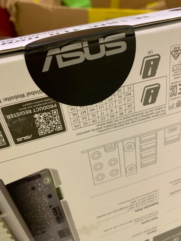 Photo 1 of ASUS TUF Gaming B850-BTF WiFi W AMD B850 ATX Motherboard,Hidden-Connector Design, 14+2+1 80A DrMOS Power Stages, DDR5, PCIe 5.0 Ready, 3X M.2, Wi-Fi 7, 2.5Gb LAN, DP, HDMI™, USB 20Gbps Type-C