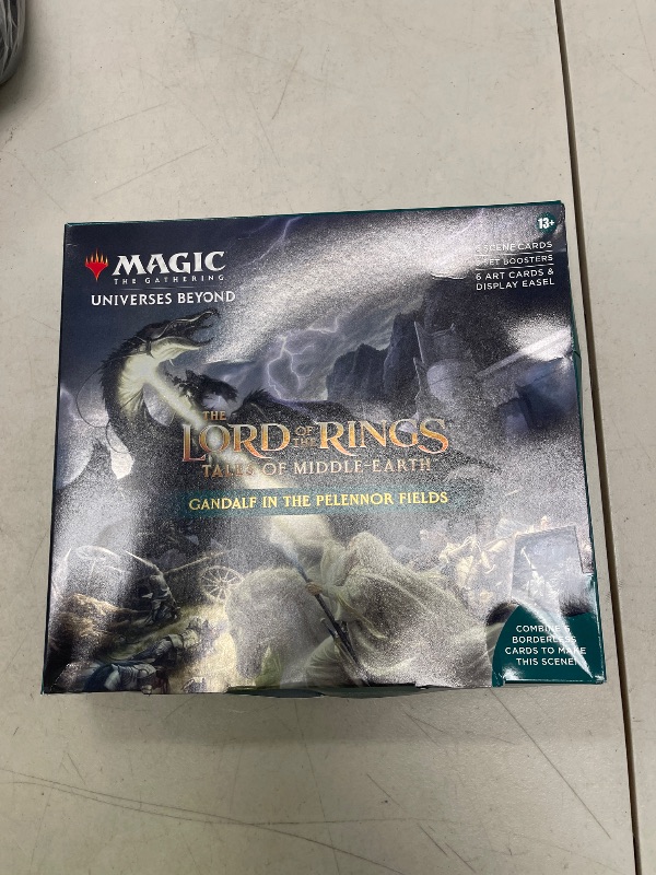 Photo 1 of MTG Lord of the Rings Tales of Middle-Earth Holiday Scene Box 