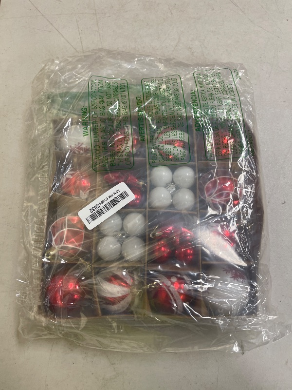 Photo 1 of Red and White Christmas Balls Ornaments - 42pcs Christmas Tree Decorations, Shatterproof Xmas Ball Ornament, Hanging Balls Ornament Decorations for Xmas Tree(Multi Color #10)