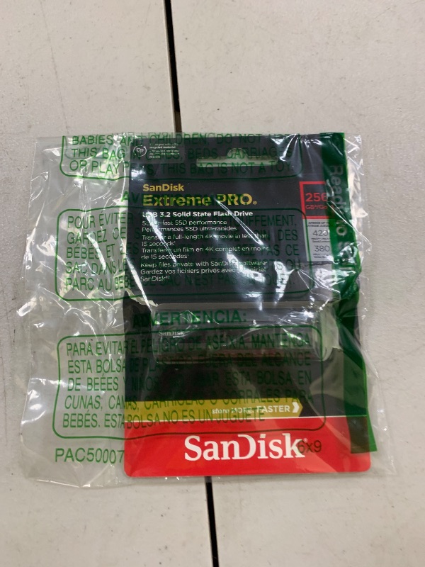 Photo 1 of SanDisk 256GB Extreme PRO USB 3.2 Solid State Flash Drive - Up to 420MB/s, Durable Aluminum Metal Casting - SDCZ880-256G-GAM46,Black