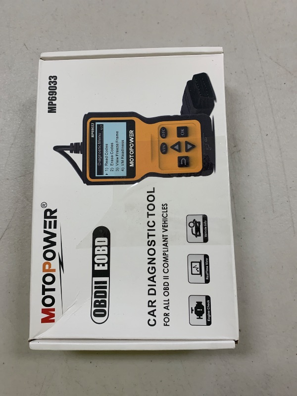 Photo 1 of MOTOPOWER MP69033 Car OBD2 Scanner Code Reader Engine Fault Scanner CAN Diagnostic Scan Tool for All OBD II Protocol Cars Since 1996, Yellow