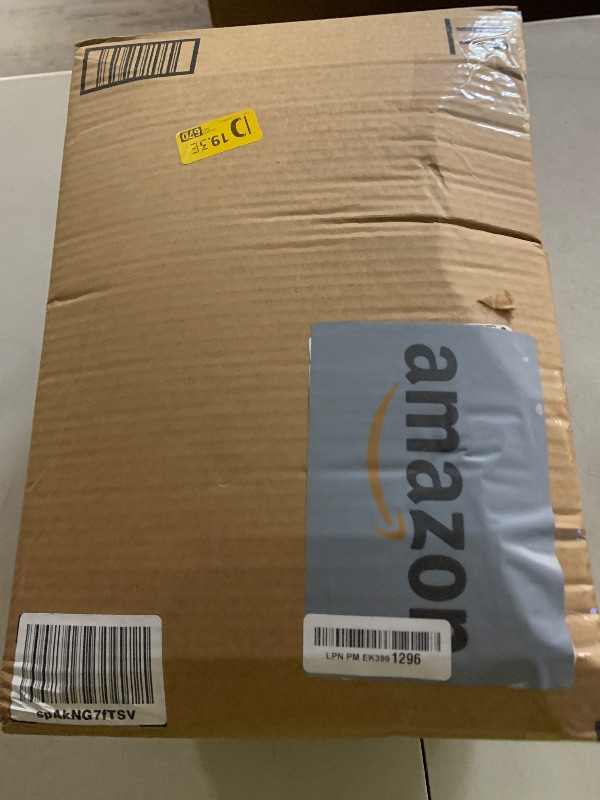 Photo 1 of Bedsure Comforter Duvet Insert - Quilted Comforters Queen Size, All Season Duvet, Down Alternative Bedding, with 8 Tabs, Gifts for Women/Men, White, Queen 88 x 88 Inches