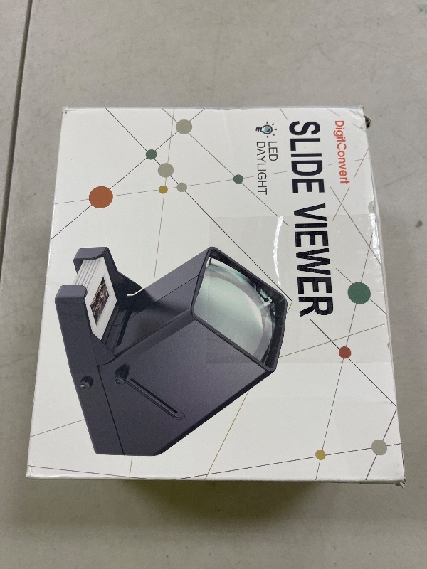 Photo 1 of DigitConvert 35mm Slide Viewer, 3X Magnification, USB Powered/Battery Operation-for 35mm Slides & Positive Film Negatives (4AA Batteries Included)