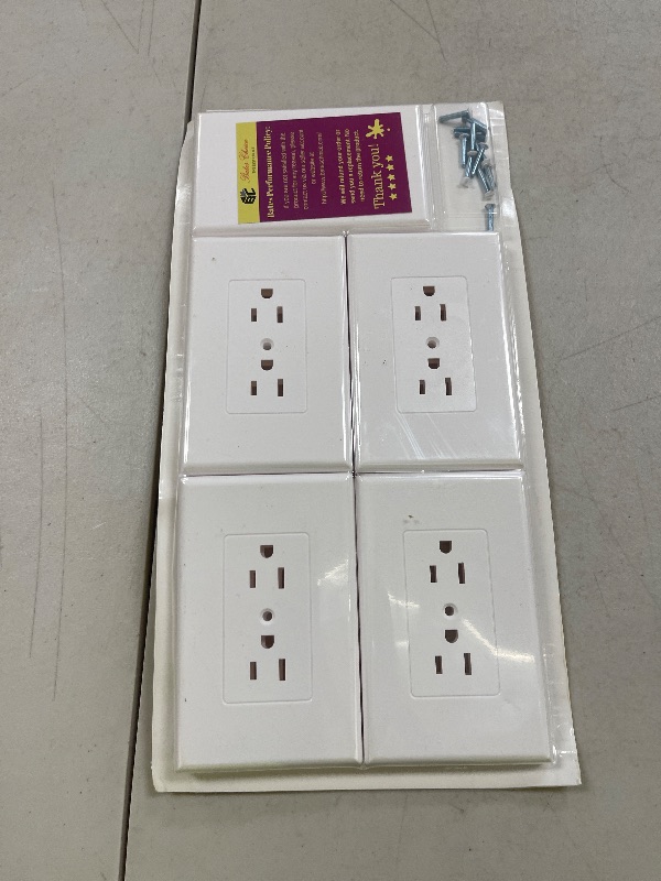 Photo 1 of Bates Duplex Wall Outlet Covers - 10 Pack, White Wall Plates