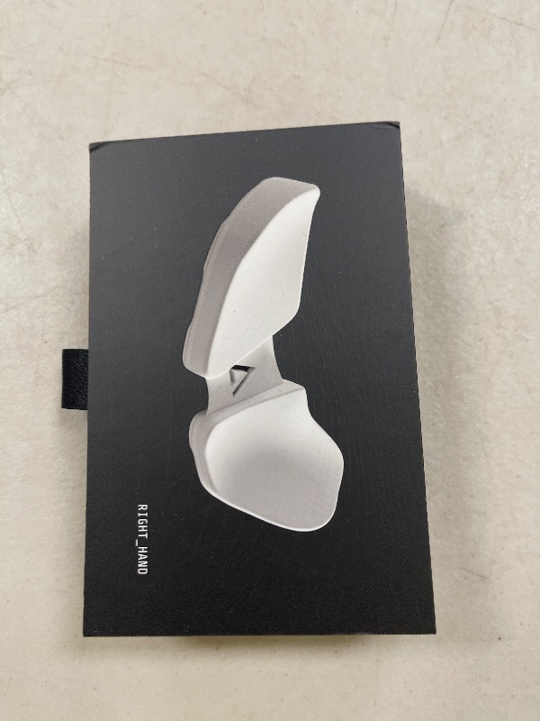 Photo 1 of DELTAHUB Carpio 2.0 - Right-Handed Truly Ergonomic Wrist Rest for Mouse, Carpal Tunnel Support, Pain Relief, Anti-Fatigue, Easy Glide, Sleek, Office Computer, Laptop, Gaming - Small, White