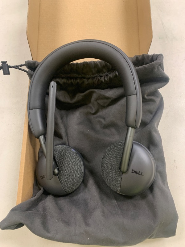 Photo 1 of Dell WL3024 Wireless Headset - Leatherette Headband, Built-in AI-Based Noise Cancellation Microphone, Boom mic - Black