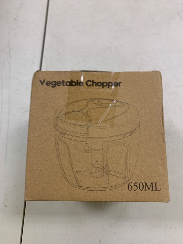 Photo 1 of Ourokhome Manual Food Processor Vegetable Chopper, Portable Hand Pull String Garlic Mincer Onion Cutter for Veggies, Ginger, Fruits, Nuts, Herbs, etc., 650ml, Grey