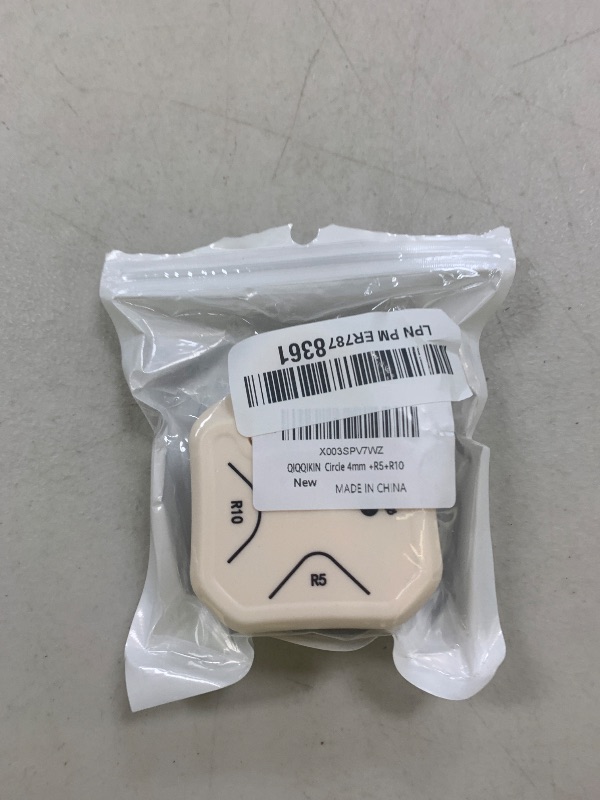 Photo 1 of QIQQIKIN Corner Hole Punch 4mm Circle Cutter Punch +R5mm+R10mm 3-Way Corner Rounder Paper Punch,Cardstock,Laminator,Photocards,Scrapbooking,Die Cuts for Card Making,Junk Journal Supplies Clearance