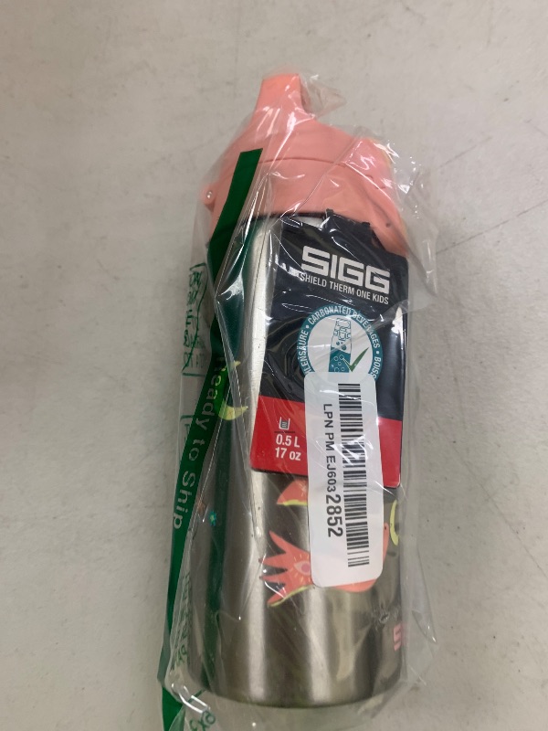 Photo 1 of SIGG - Insulated Kids Water Bottle - Shield One Therm Fly Away - Suitable For Carbonated Beverages - Leakproof - Dishwasher Safe - BPA Free - 90% Recycled Stainless Steel - Brushed - Birds - 17Oz