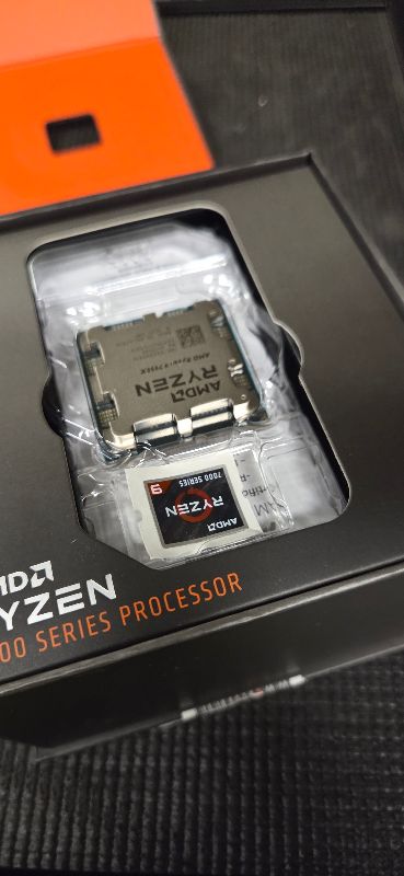 Photo 1 of AMD Ryzen 9 7950X 16-Core, 32-Thread Unlocked Desktop Processor