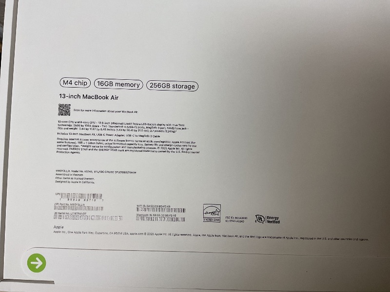 Photo 1 of Apple 2025 MacBook Air 13-inch Laptop with M4 chip: Built for Apple Intelligence, 13.6-inch Liquid Retina Display, 16GB Unified Memory, 256GB SSD Storage, 12MP Center Stage Camera, Touch ID; Starlight