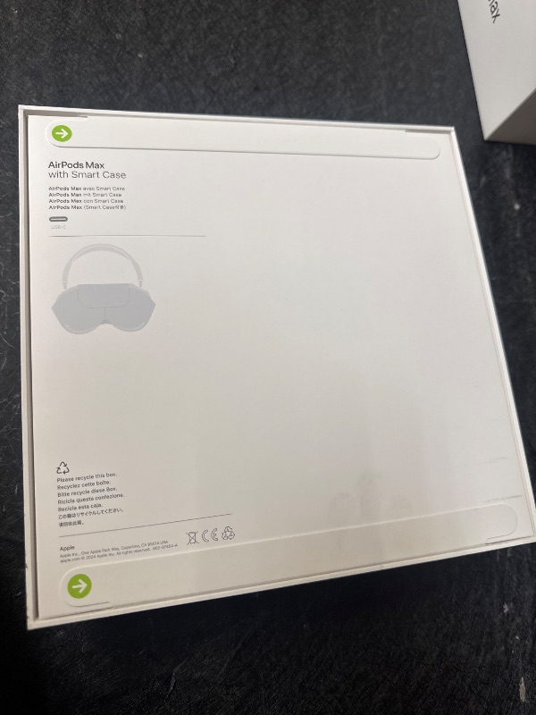 Photo 1 of Apple AirPods Max Wireless Over-Ear Headphones, Pro-Level Active Noise Cancellation, Transparency Mode, Personalized Spatial Audio, USB-C Charging, Bluetooth Headphones for iPhone - Midnight