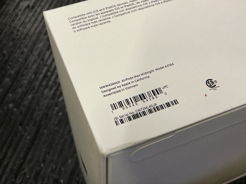 Photo 1 of Apple AirPods Max Wireless Over-Ear Headphones, Pro-Level Active Noise Cancellation, Transparency Mode, Personalized Spatial Audio, USB-C Charging, Bluetooth Headphones for iPhone - Midnight