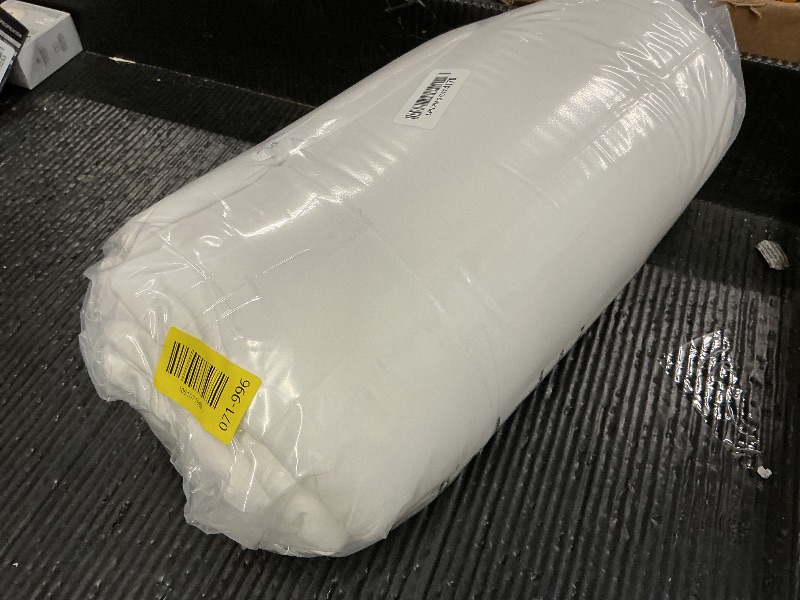 Photo 1 of Amazon Basics White Down Alternative Comforter and Duvet Insert with Corner Tabs, Machine Washable, Twin, All-Season