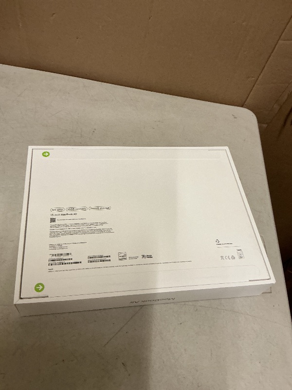 Photo 1 of Apple 2025 MacBook Air 13-inch Laptop with M4 chip: Built for Apple Intelligence, 13.6" Liquid Retina Display, 16GB Unified Memory, 256GB SSD Storage, 12MP Center Stage Camera, Touch ID, Starlight