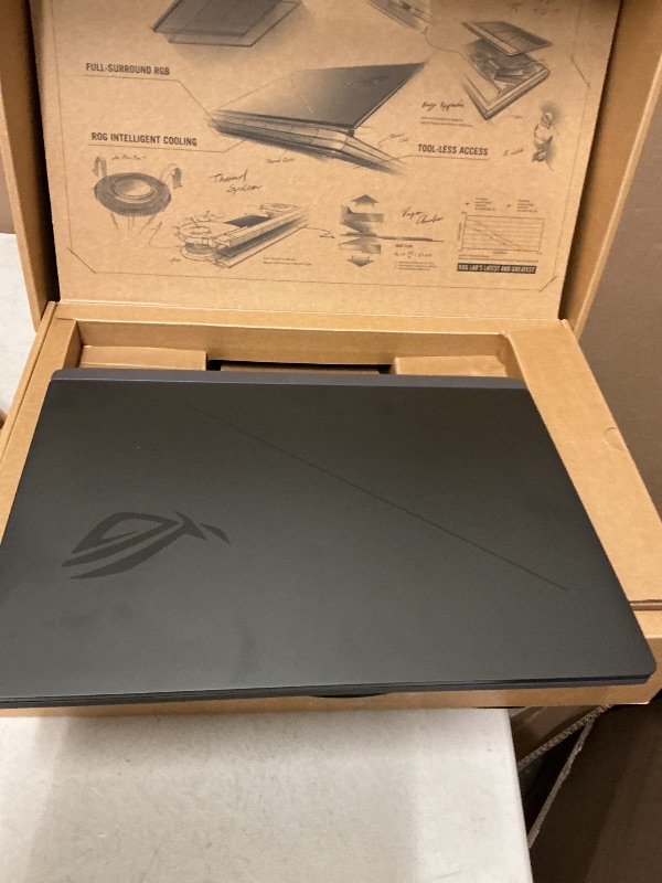 Photo 1 of ASUS ROG Strix G16 (2025) Gaming Laptop, 16” FHD+ 16:10 165Hz/3ms, NVIDIA® GeForce RTX™ 5050, Intel® Core™ i5-13450HX, 16GB DDR5-5600, 1TB PCIe Gen 4 SSD, Wi-Fi 7, Windows 11 Home, G615JH-DS54