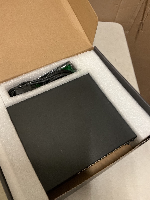 Photo 1 of 16 Port 2.5G PoE Switch Unmanaged with 16 Port 2.5Gb Base-T PoE+@250W + 2 x 10G SFP+ Uplink, NICGIGA 18 Port 2.5Gbe IEEE802.3af/at Power Over Ethernet Switch, Support WiFi6 AP, NAS, 4K PoE Camera NVR.