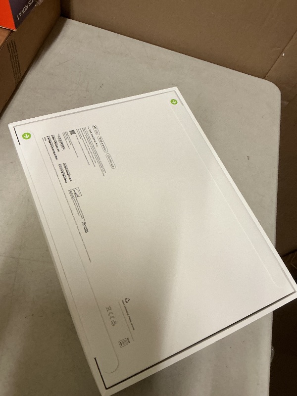 Photo 1 of Apple 2025 MacBook Pro Laptop with M5 chip with 10?core CPU and 10?core GPU: Built for Apple Intelligence, 14.2-inch Liquid Retina XDR Display, 16GB Unified Memory, 1TB SSD Storage; Space Black